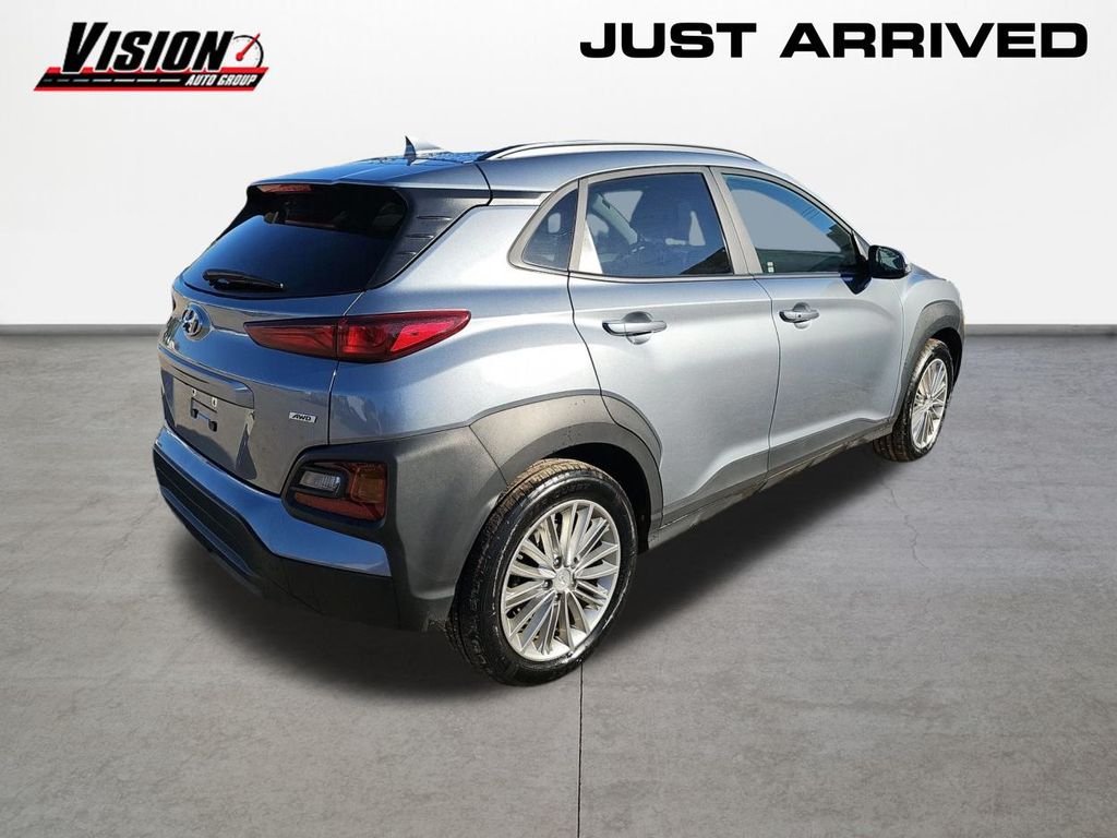 2020 Hyundai Kona SEL Plus photo 5