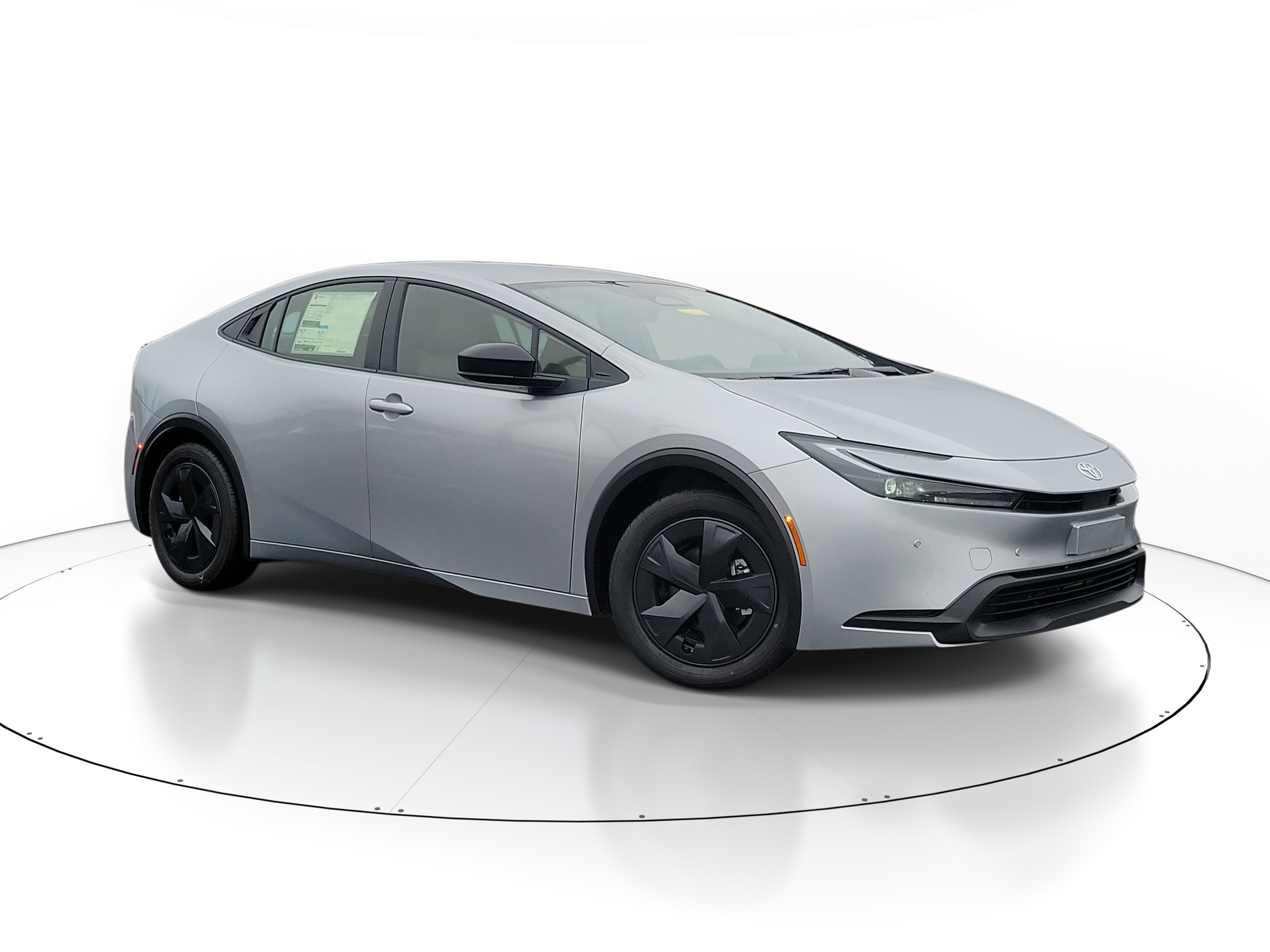 2026 Toyota Prius LE's photo