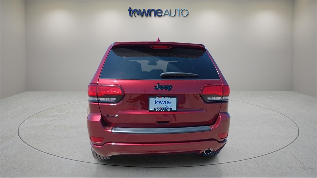 2022 Jeep Grand Cherokee Laredo X photo 5