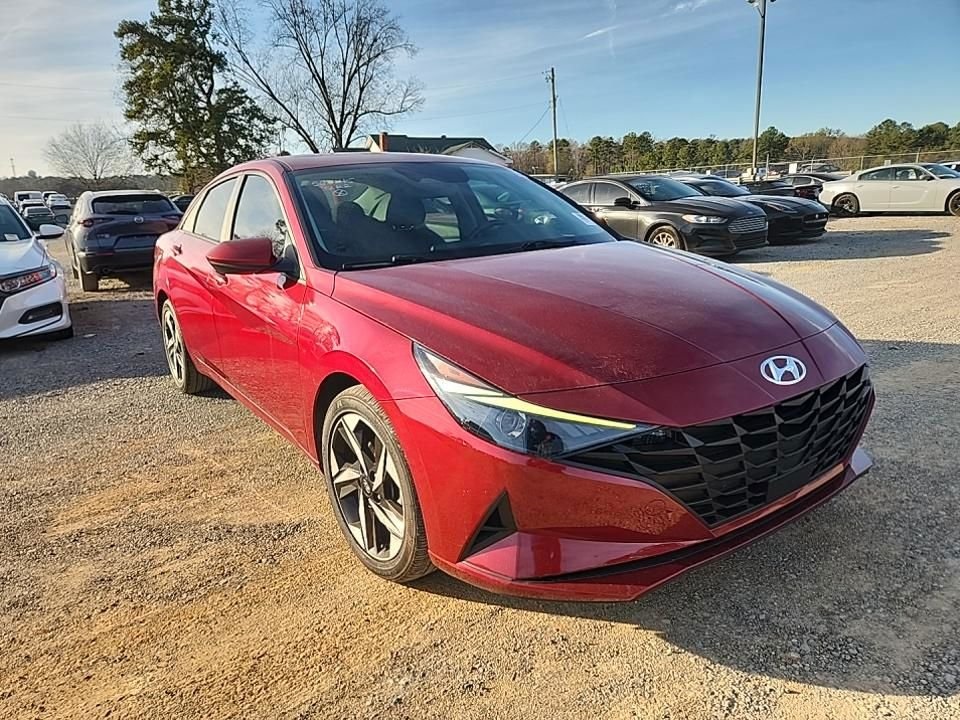 2023 Hyundai Elantra SEL's photo