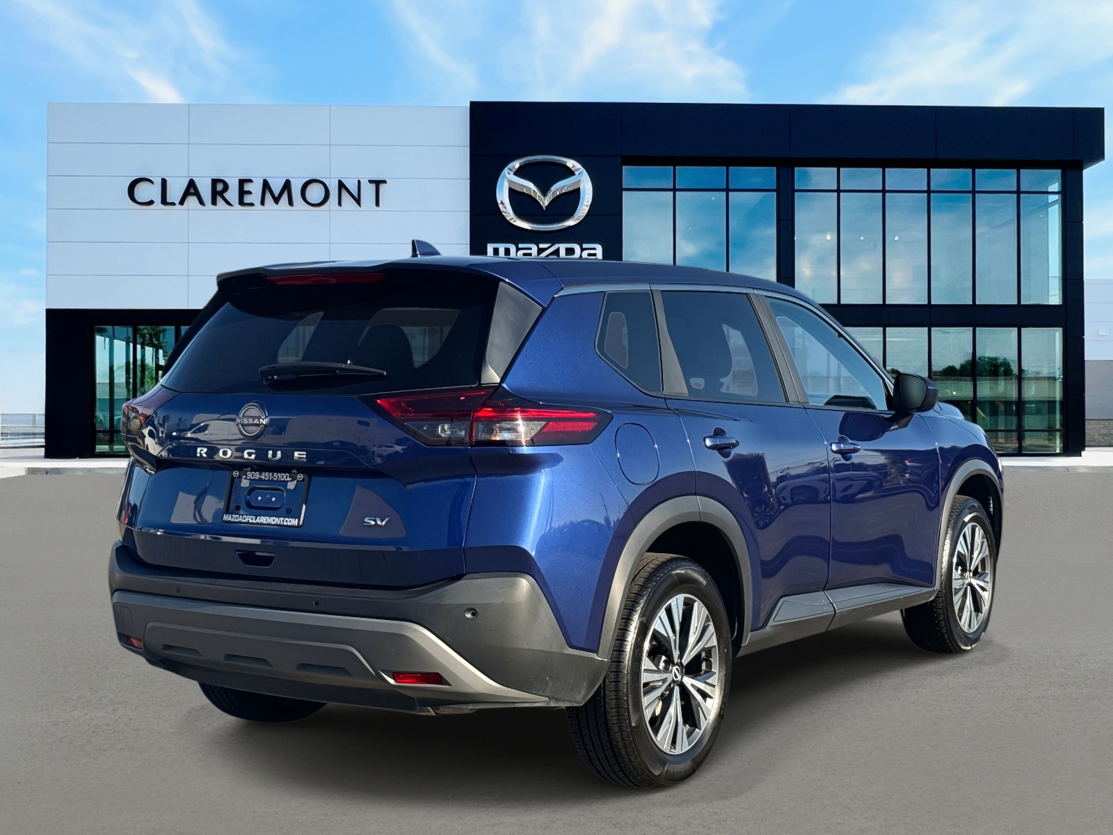 2023 Nissan Rogue SV photo 3