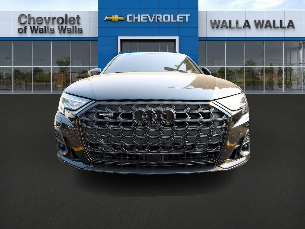 2022 Audi A8 L 55 photo 8