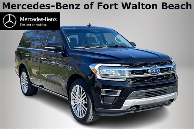 2024 Ford Expedition Limited's photo