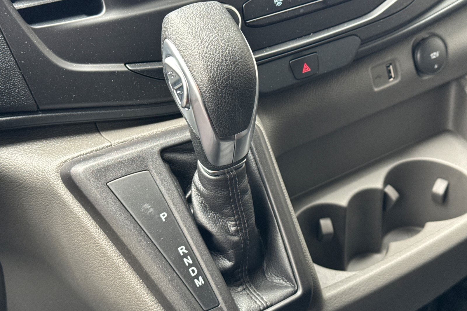 2024 Ford Transit photo 17