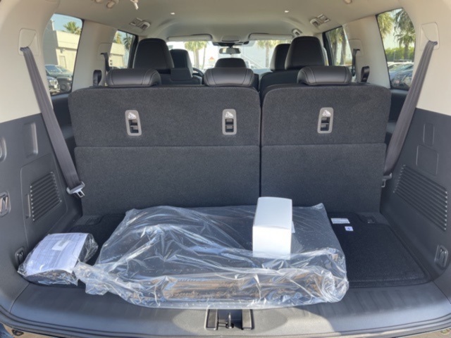 2025 Nissan Armada SV photo 19