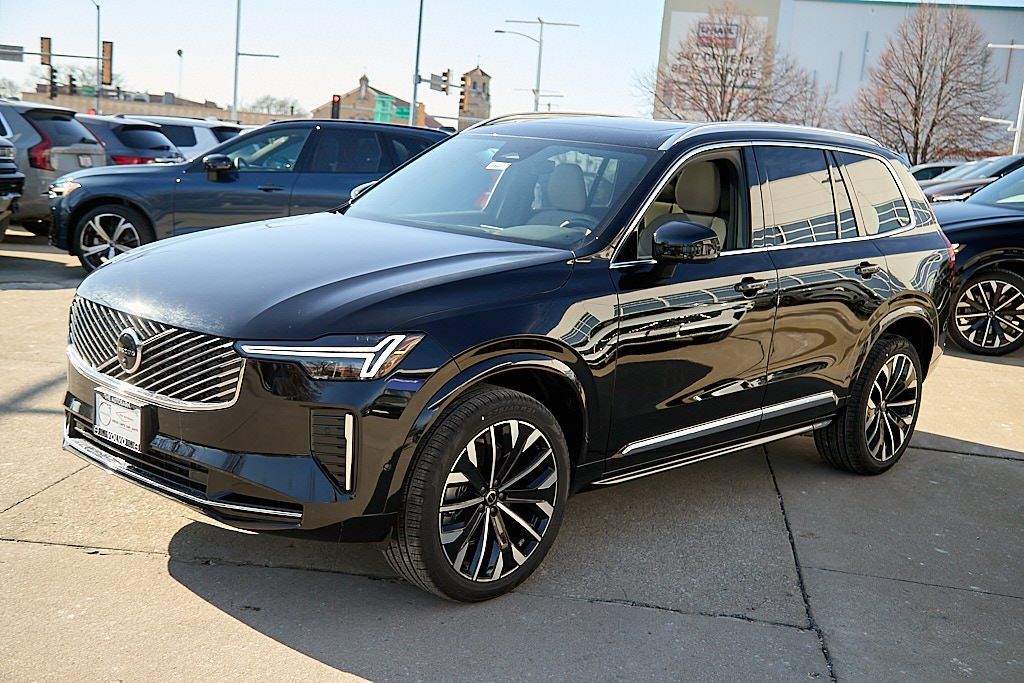 2026 VOLVO XC90 - Image 5