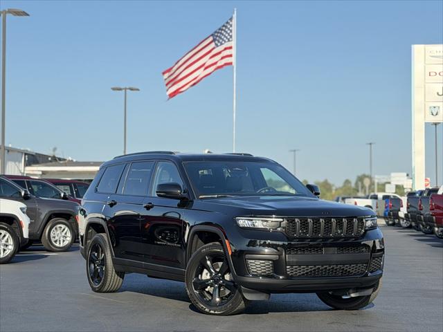 2025 Jeep Grand Cherokee L Altitude's photo
