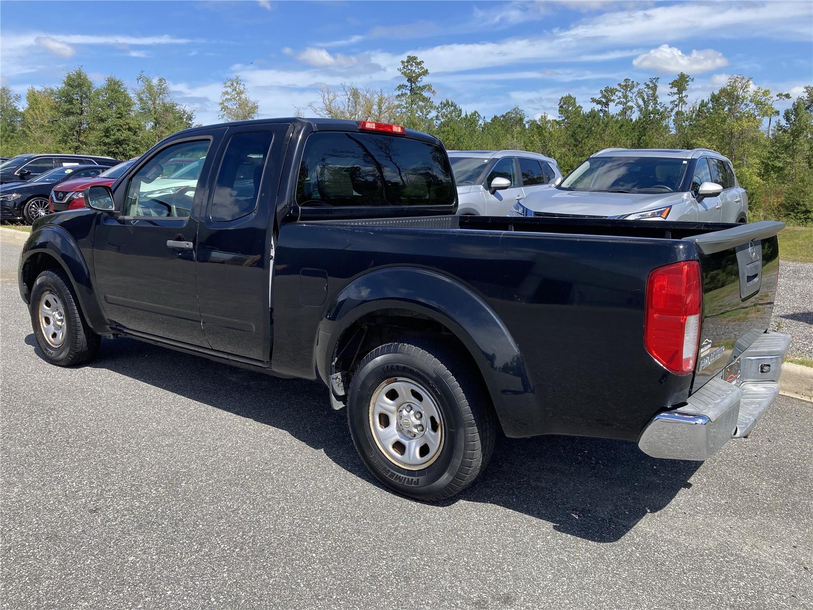 2013 Nissan Frontier S photo 4
