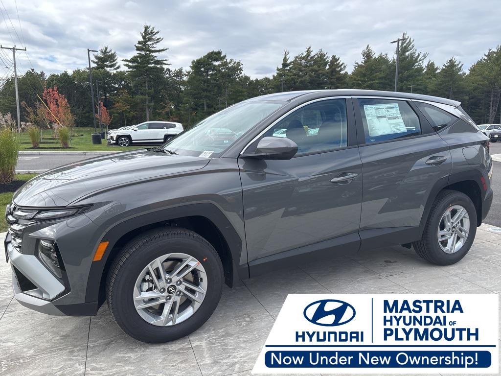 2026 Hyundai Tucson SE's photo