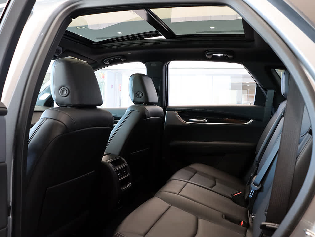 2025 Cadillac XT5 Premium Luxury photo 12