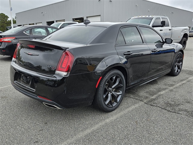 2022 Chrysler 300 S photo 7