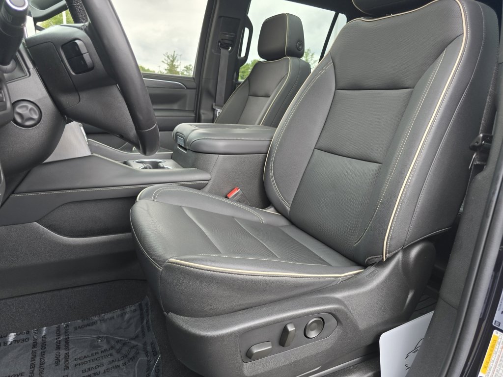 2022 Gmc Yukon SLT photo 34