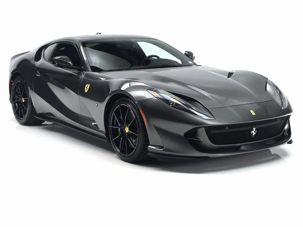 2019 Ferrari 812 Superfast photo 3