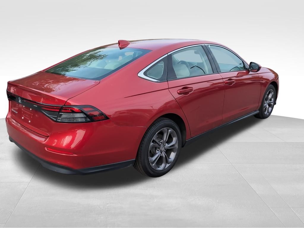 2023 Honda Accord EX photo 7