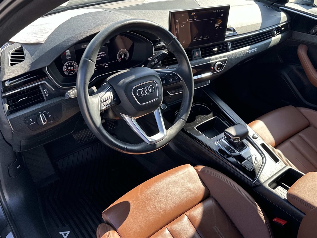 2021 Audi A4 45 S line Premium Plus Quattro photo 2