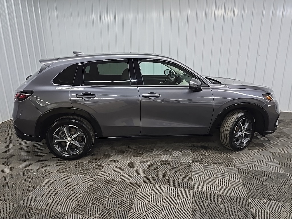 2025 Honda HR-V EX-L photo 2