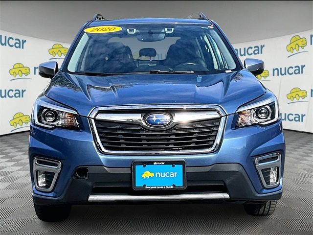 2020 Subaru Forester Touring photo 3