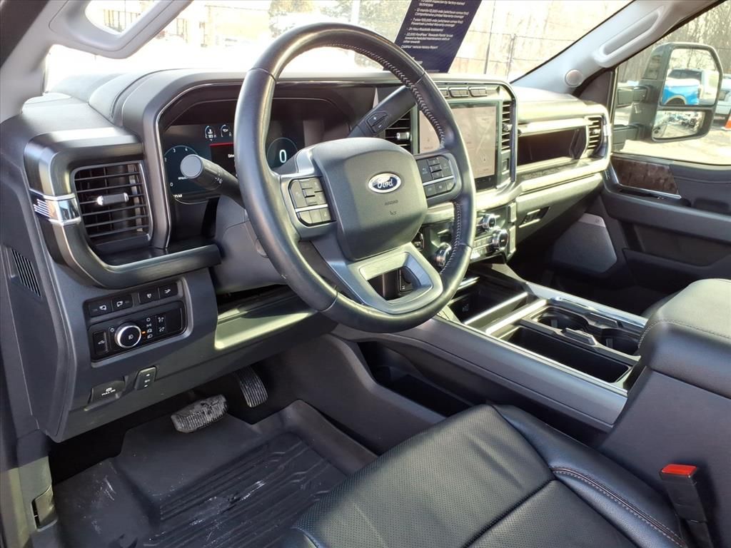 2024 FORD F-250 - Image 8