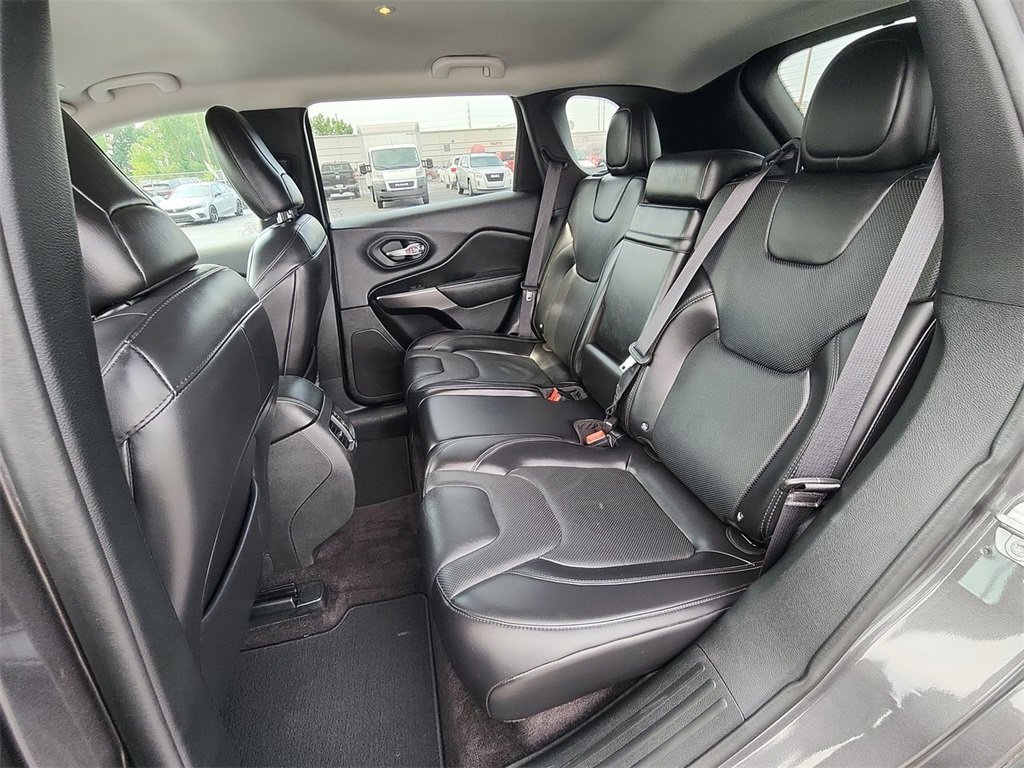 2019 Jeep Cherokee Limited photo 21