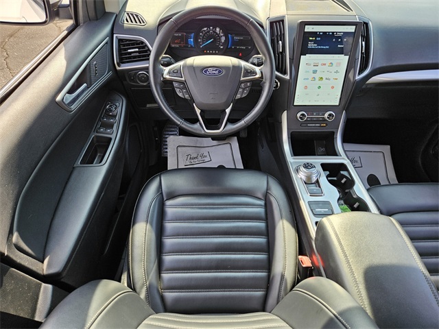 2024 Ford Edge SEL photo 11