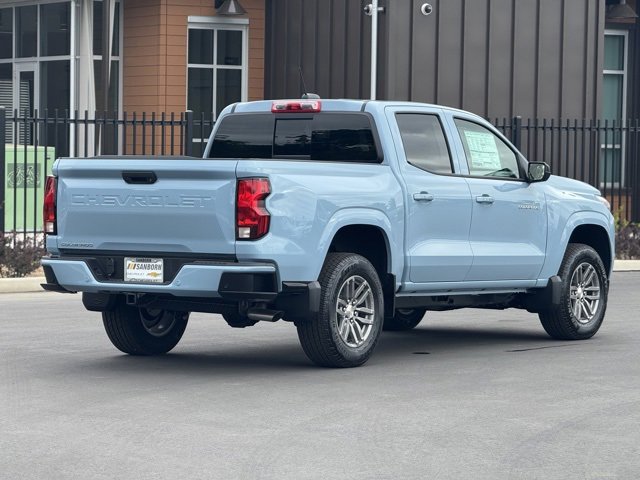 2025 Chevrolet Colorado Work Truck LT photo 3