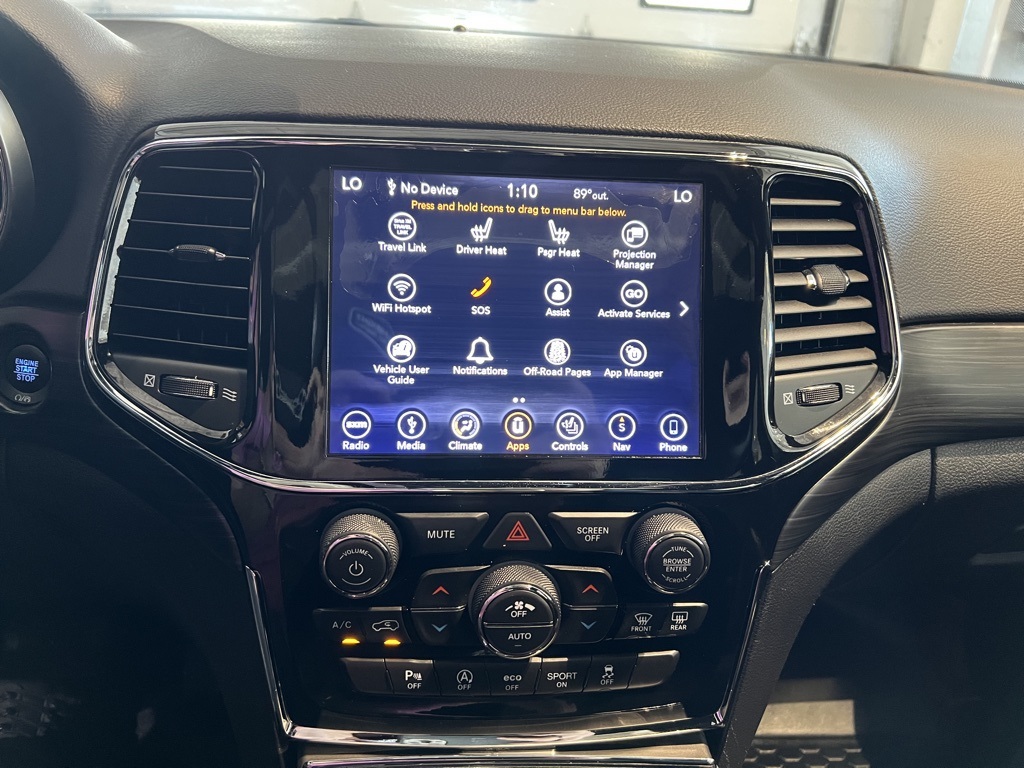 2019 Jeep Grand Cherokee Altitude photo 18