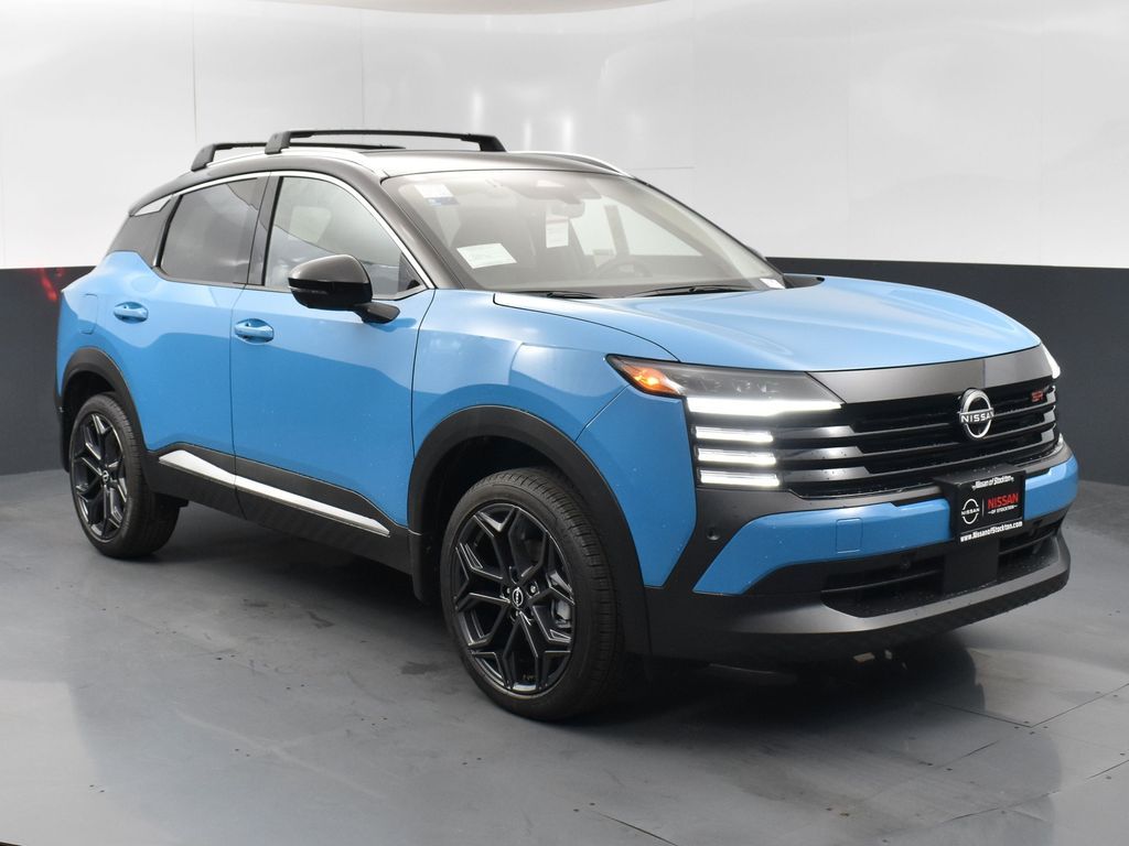 2026 Nissan KICKS SR's photo