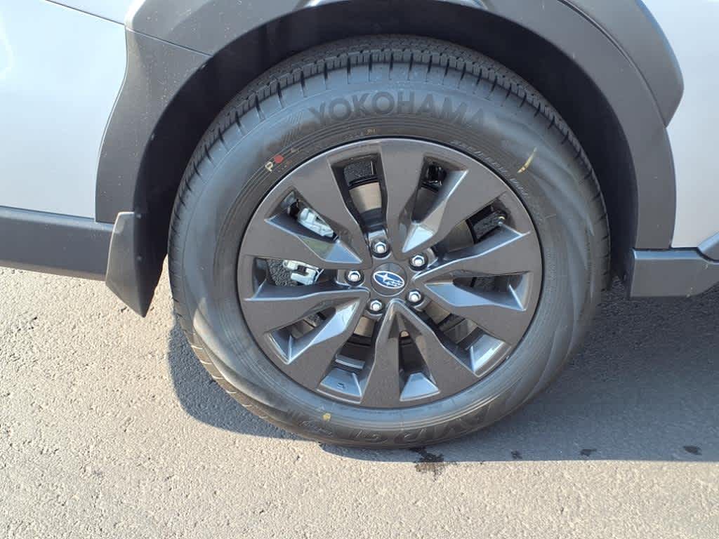 2025 Subaru Outback Onyx Edition XT photo 10