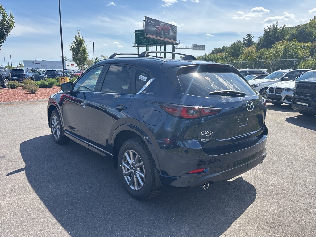 2025 Mazda CX-5 2.5 S Preferred photo 3