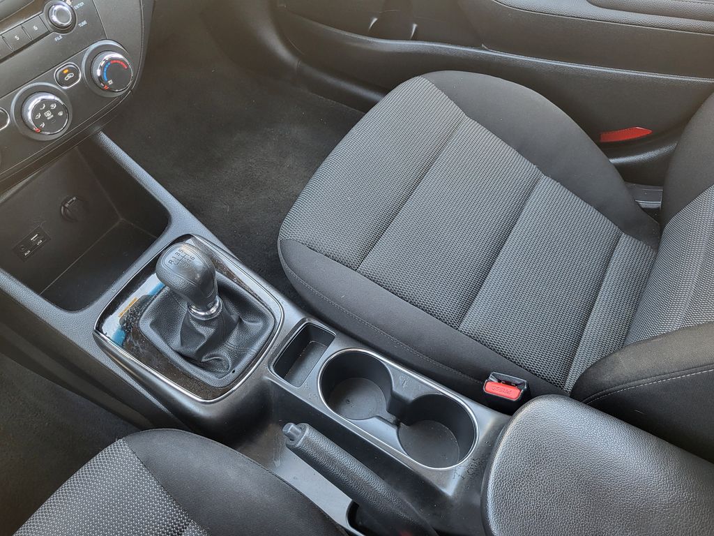 2017 Kia Forte LX Base photo 12