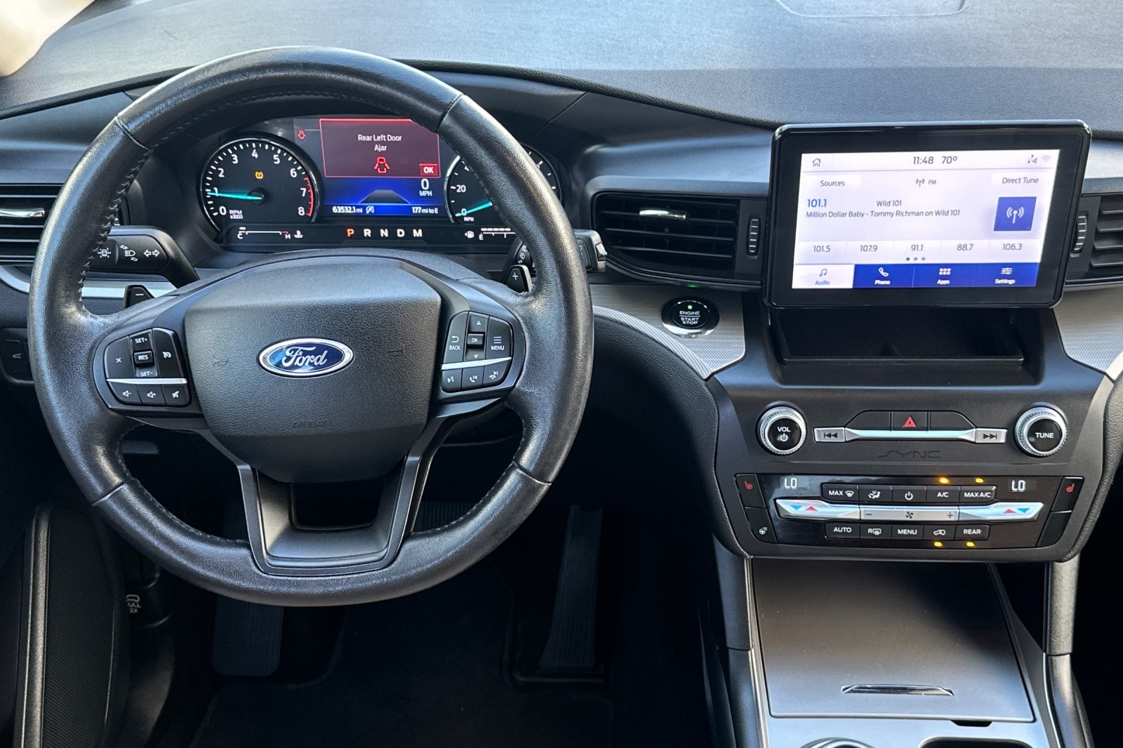 2020 Ford Explorer XLT photo 14