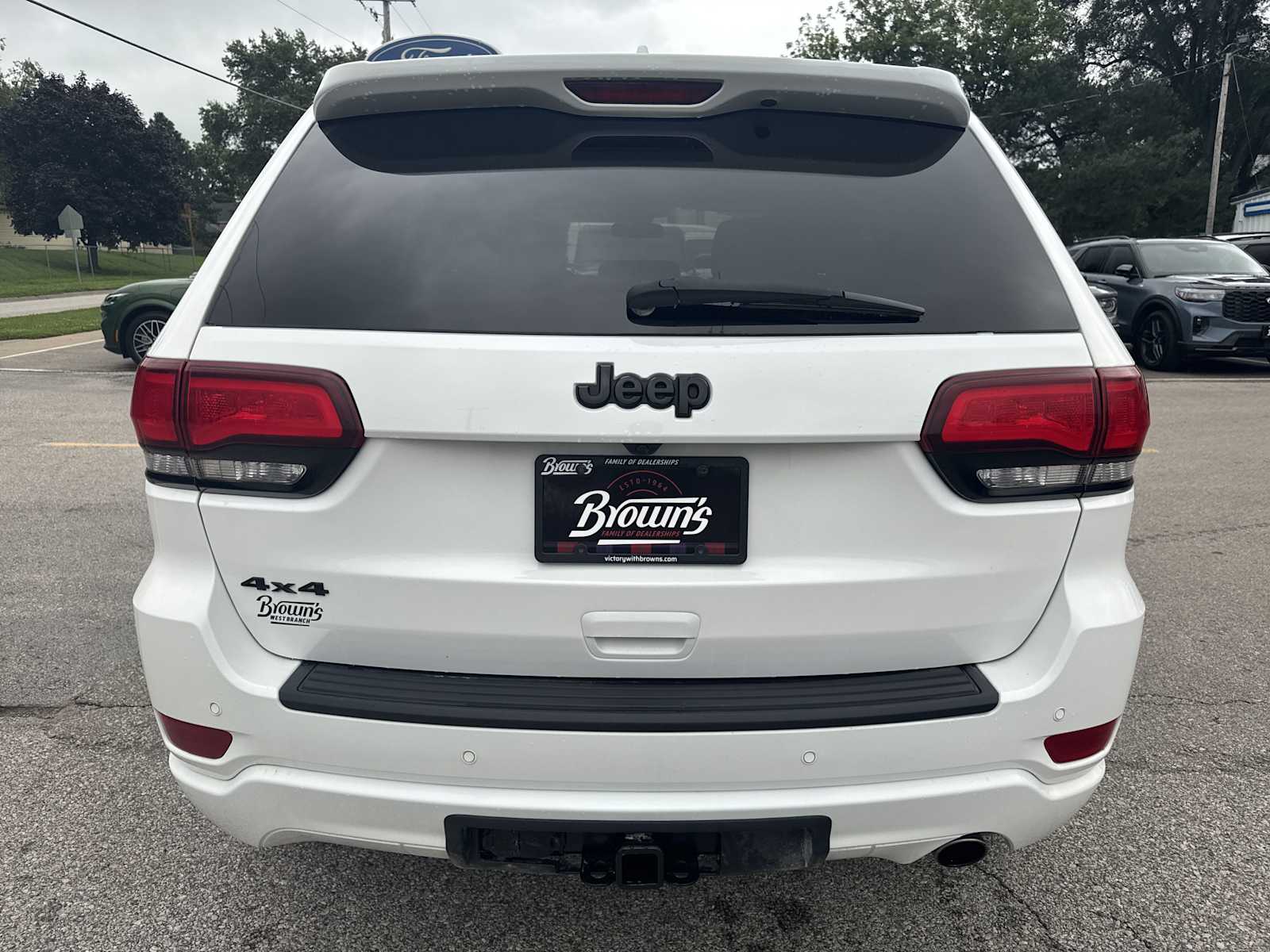 2021 Jeep Grand Cherokee Laredo X photo 4
