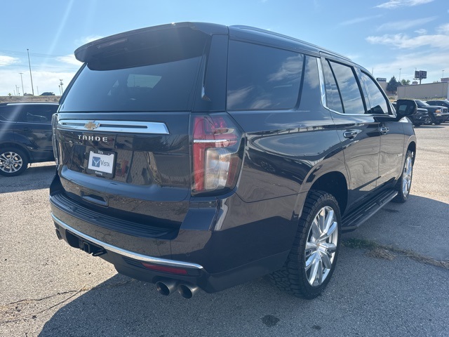 2022 Chevrolet Tahoe High Country photo 2