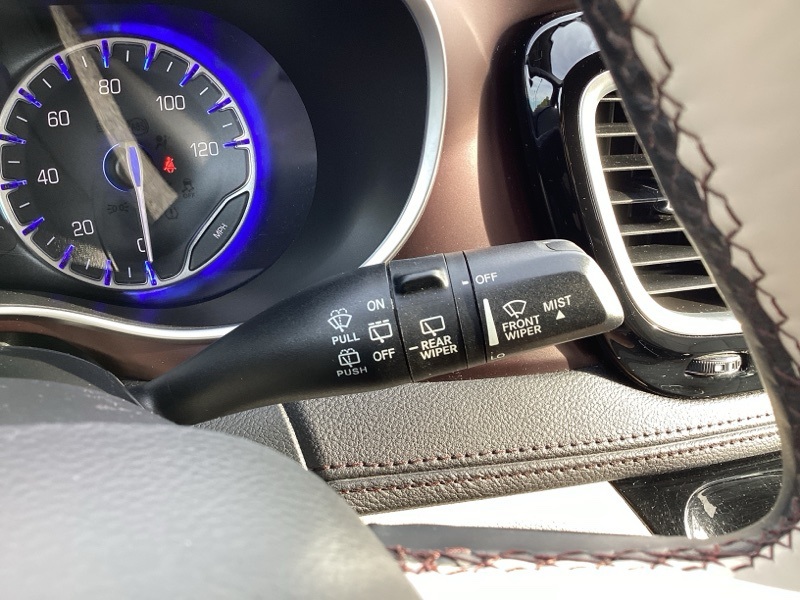 2018 Chrysler Pacifica Limited photo 29