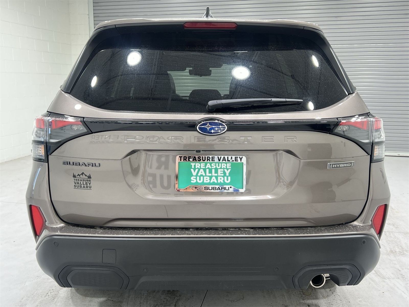 2025 Subaru Forester Touring photo 7