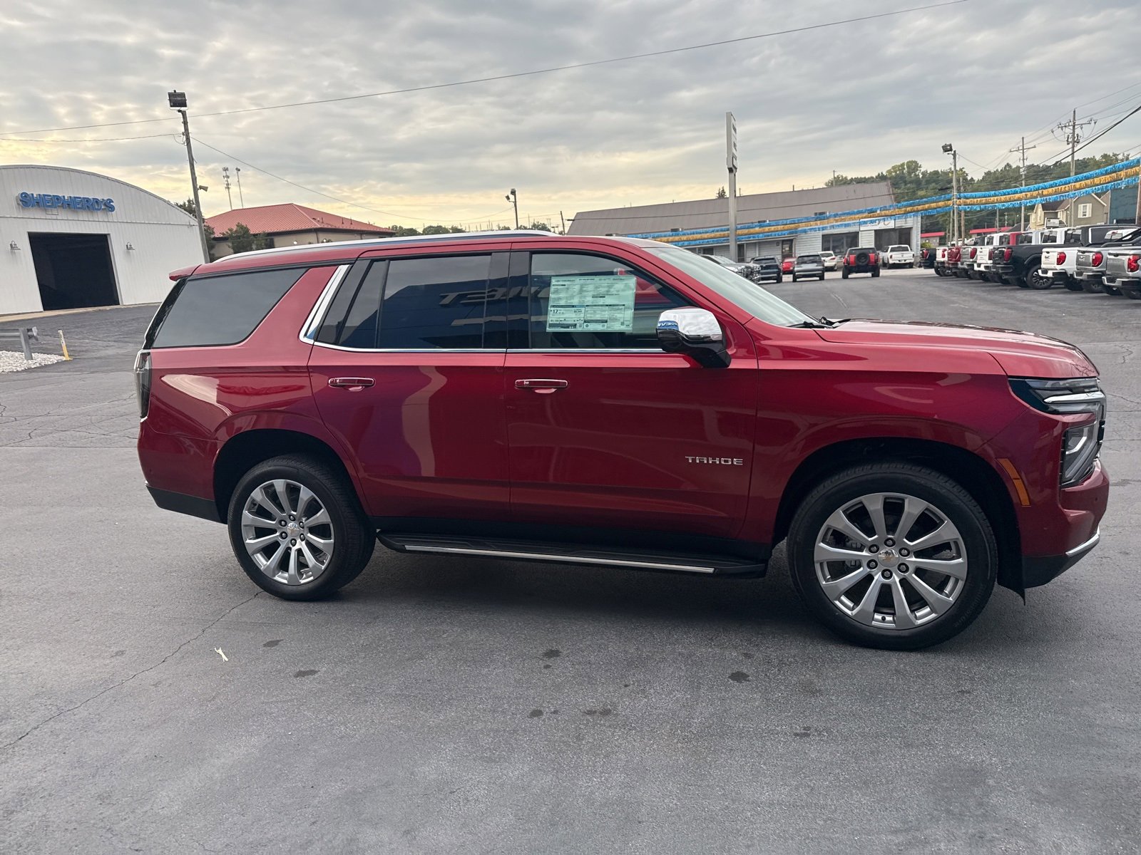 2025 Chevrolet Tahoe Premier photo 13