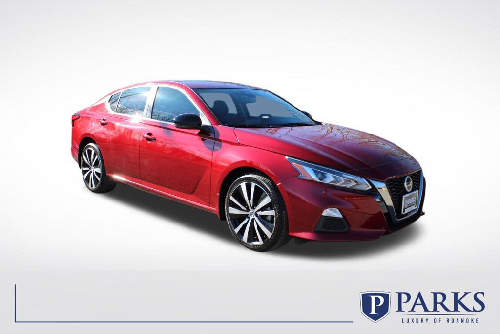 2021 Nissan Altima SR