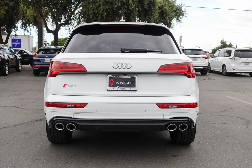 2023 Audi SQ5 Premium Plus photo 7