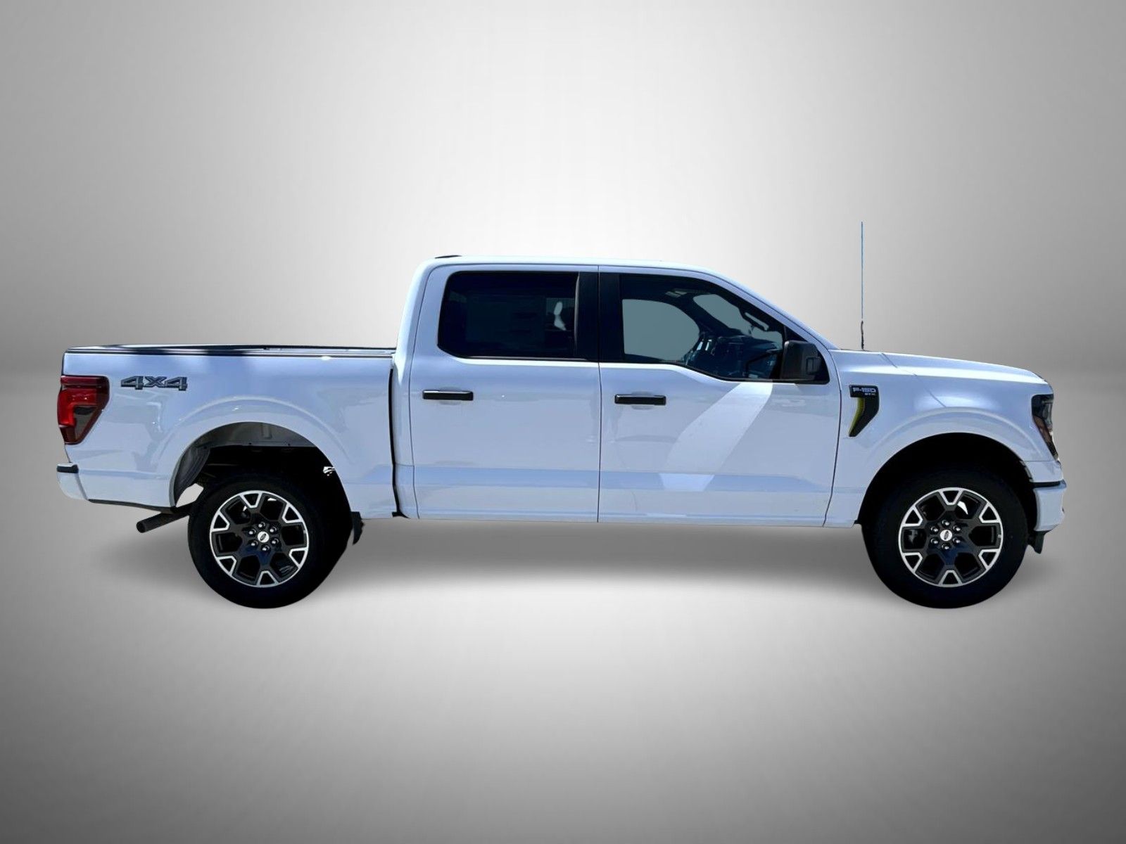 2025 Ford F-150 STX photo 4
