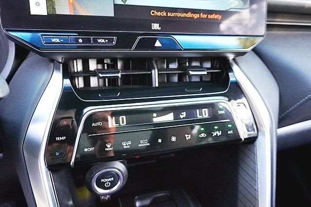 Used 2023 White Toyota Limited image 29