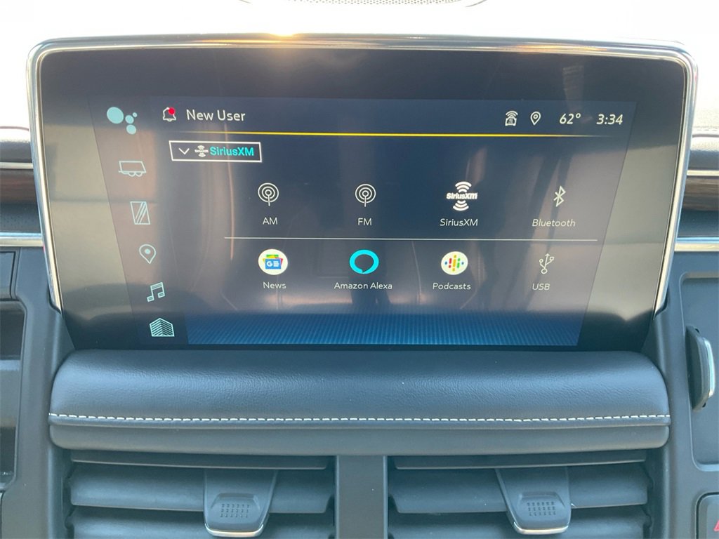 2023 Chevrolet Suburban Premier photo 18