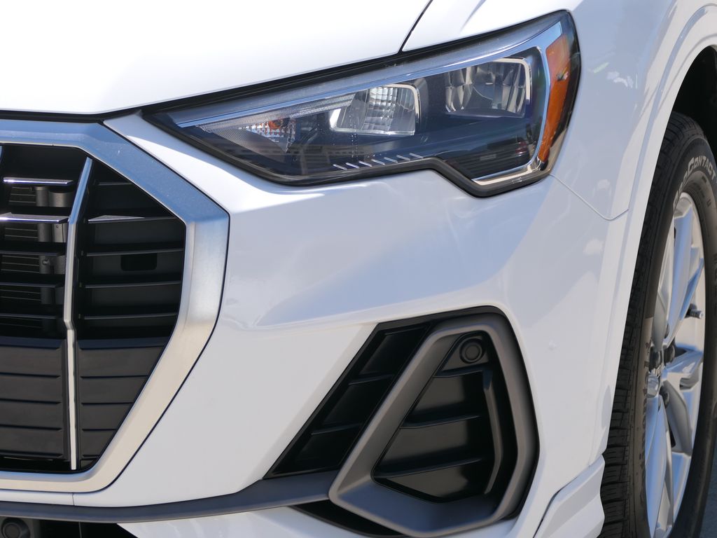2022 Audi Q3 Premium S line photo 6