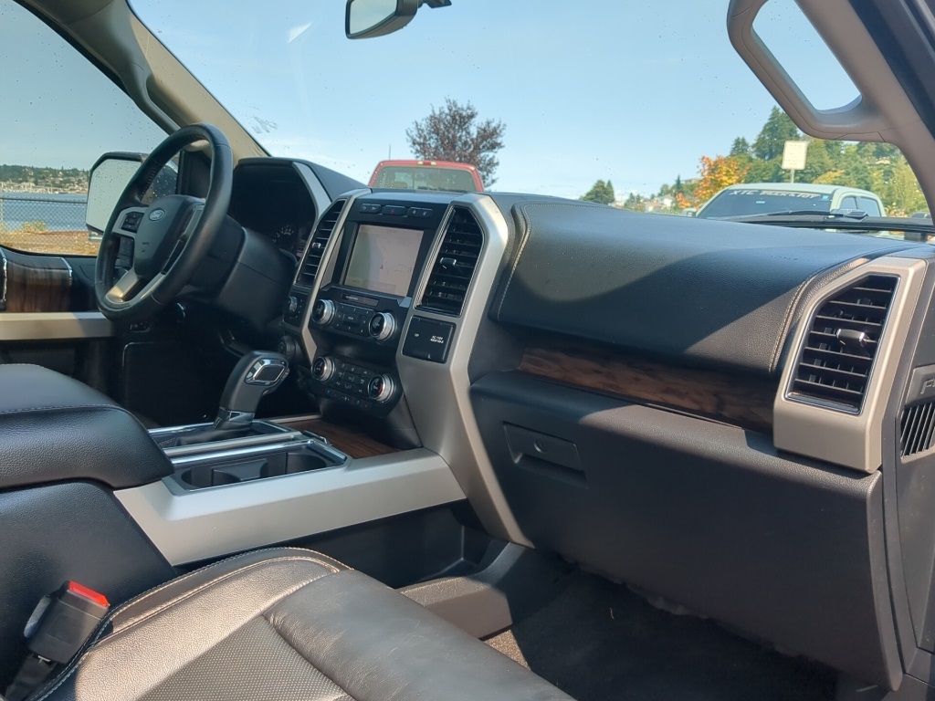 2020 Ford F-150 Lariat photo 10