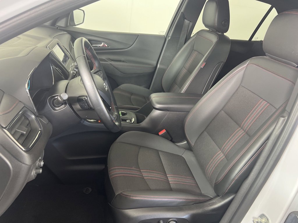 2023 Chevrolet Equinox RS photo 4