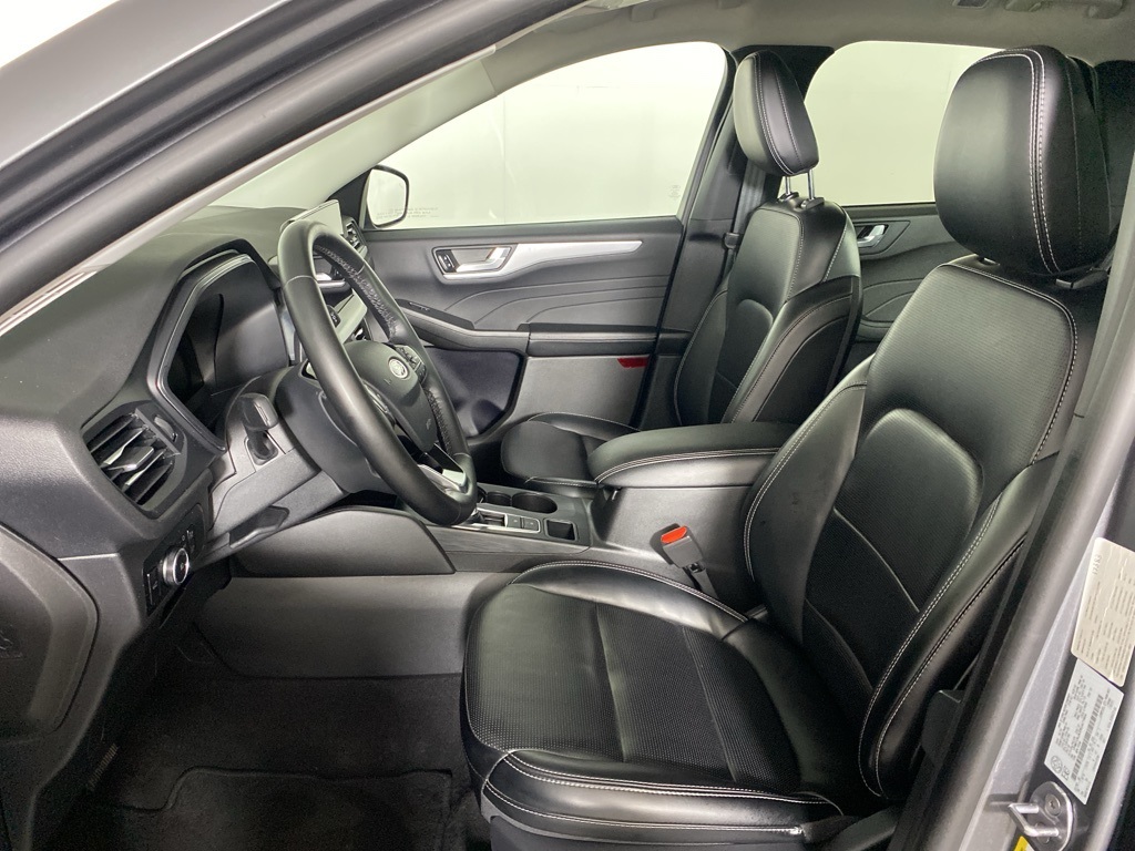 2024 Ford Escape Platinum photo 4