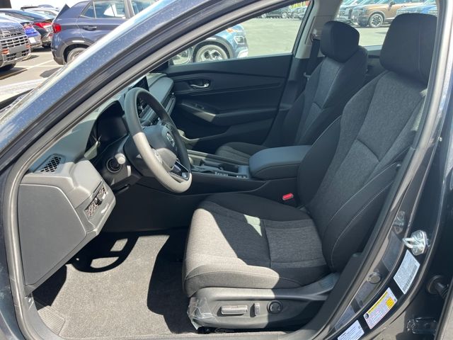 2025 Honda Accord SE photo 13