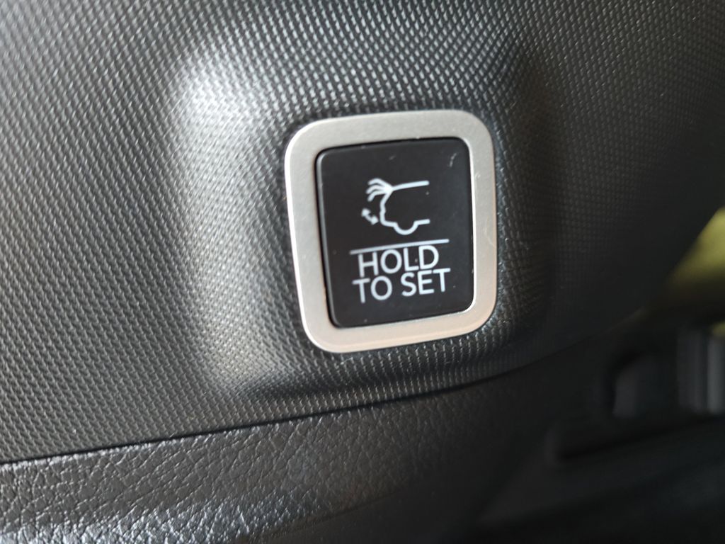 2024 Jeep Grand Cherokee Summit Reserve 4xe photo 13
