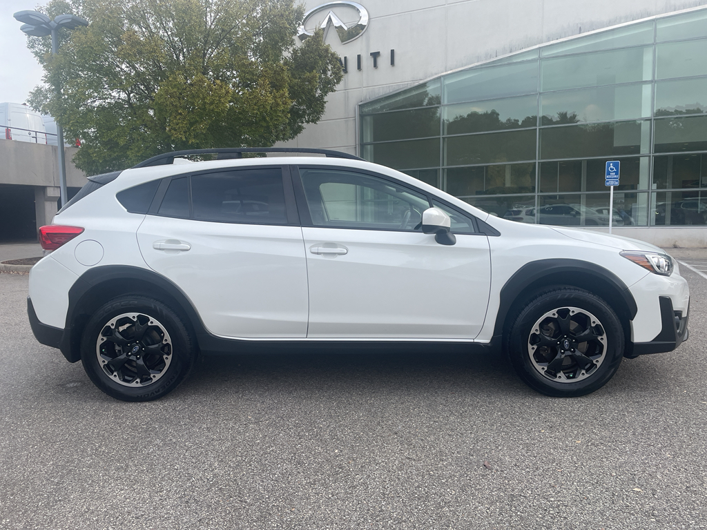 2021 Subaru Crosstrek Premium photo 2