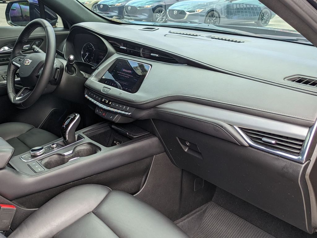 2021 Cadillac XT4 Premium Luxury photo 24