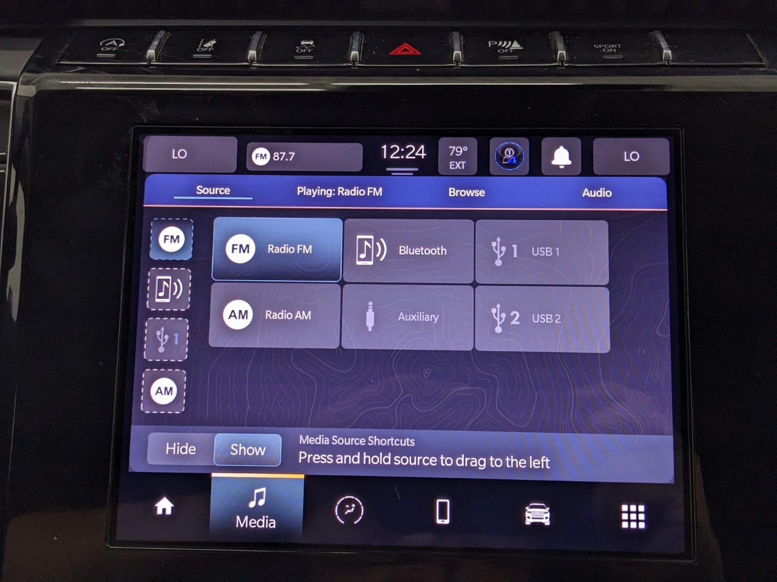 2023 Jeep Grand Cherokee Laredo photo 22